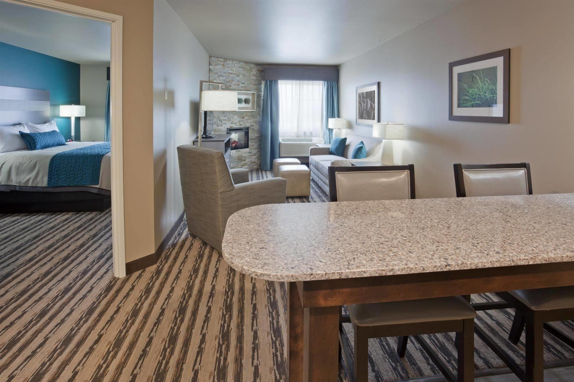 Grandstay Hotel & Suites Valley City Zewnętrze zdjęcie